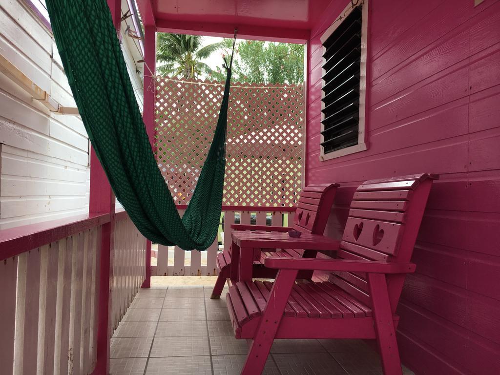 Mara'S Place Hotel Caye Caulker ภายนอก รูปภาพ
